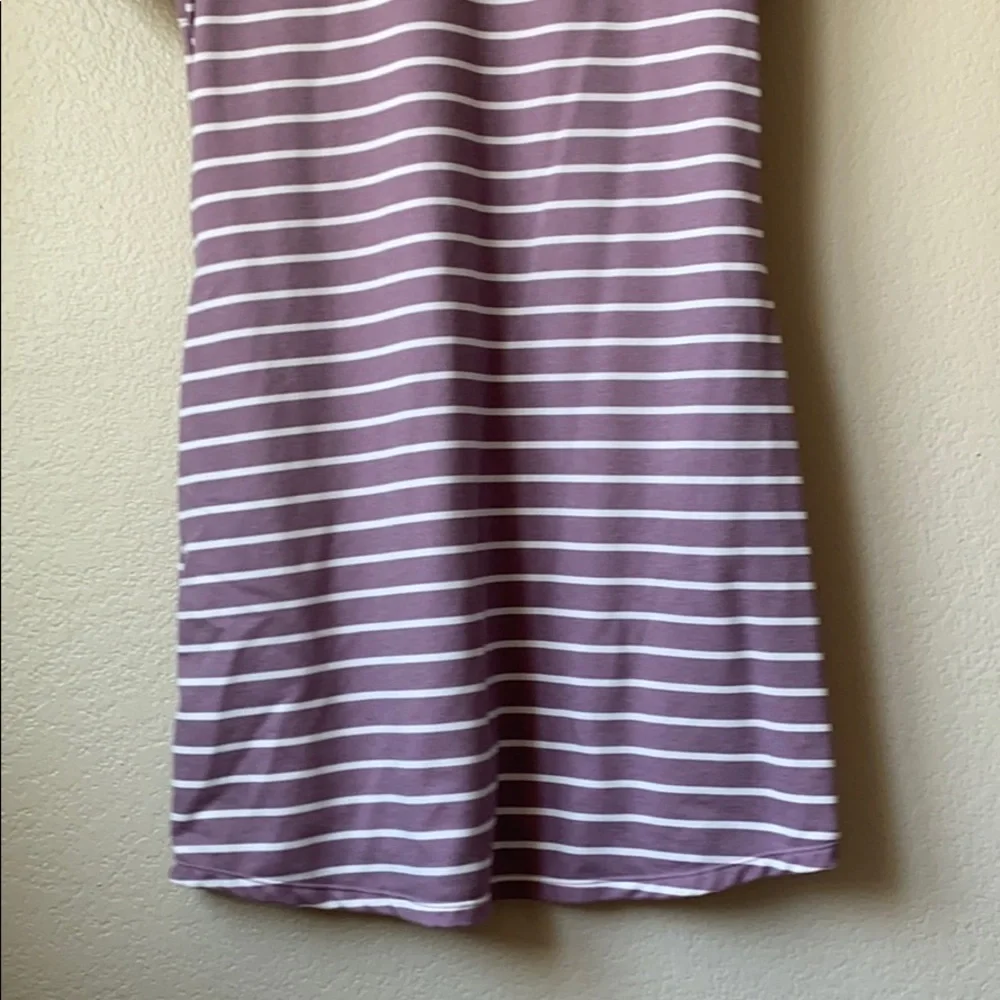 32 Degrees Tee Shirt Dress Striped Purple and White size Medium - Picture 8 of 9